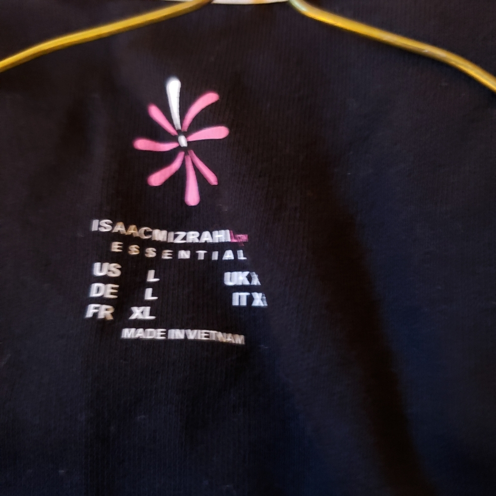 Women's Top - Picture 3 of 3